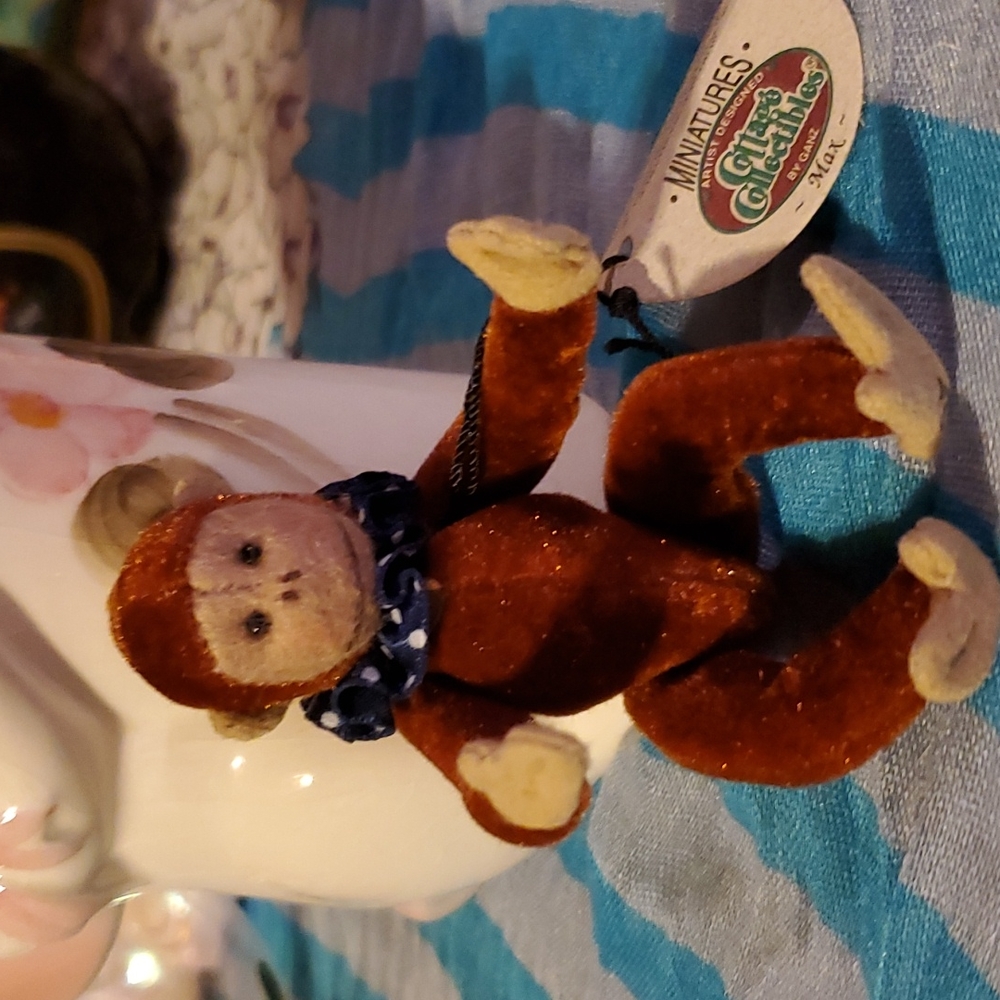 Minature Clown Monkey 🐒 Collectible